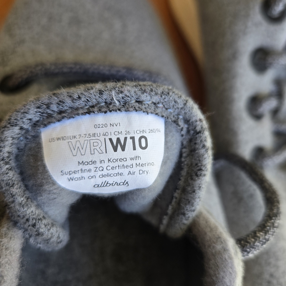 allbirds NEW Gray Wool Runners - Picture 5 of 5